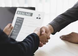 Fotografía referencial de una entrevista laboral.