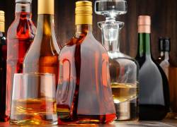 Ajuste al ingreso de licor por medio de Duty Free reactiva discusión sobre contrabando en Ecuador