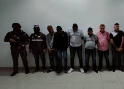Detienen a 7 presuntos integrantes de una organización narcocriminal.