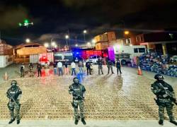 Ecuador incauta cerca de seis toneladas de cocaína que presuntamente iban a España.