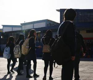Gobierno anuncia plan para reforzar aprendizajes luego de que Ecuador registrara bajos resultados en pruebas PISA