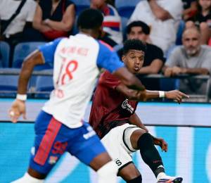Jhon Mercado es jugador del Sparta Praga.