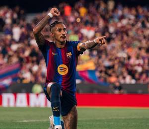 Raphinha celebrando el gol anotado ante Al Ahly.