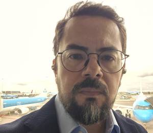 Inty Gronneberg es designado como embajador de Ecuador ante cinco países nórdicos.