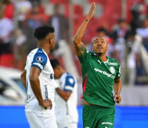 Marlon Freitas celebrando el gol anotado en Copa Libertadores ante Liga de Quito.