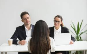 La UAFE busca analistas jurídicos: estos son los requisitos y sueldos para las vacantes