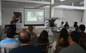 El evento de inauguración, celebrado en el Parque Histórico de la Puntilla, reunió a representantes de instituciones ambientales, académicas y organizaciones vinculadas a la protección de la biodiversidad.