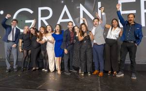 Representantes de la campañana que le dio a Sweet &amp; Coffee el Gran Effie este 2026.