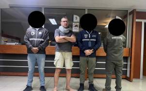 En el aeropuerto de Quito fue detenido Foster Martinson, quien presuntamente participó en el asesinato de Natalia Villalba.