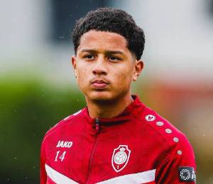 Anthony Valencia, jugador del Royal Antwerp.