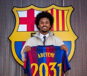 Karim Adeyemi es nuevo jugador del FC Barcelona.