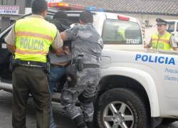 La operación policial concluyó con la localización de las dos víctimas y con la detención del hombre.