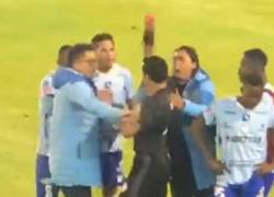 El juez Álex Cajas sufrió la agresión en el partido que disputaba Aucas y Macará.