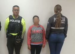 Mujer fue detenida por explotar a su hija sexualmente.