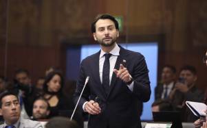 En su discurso de renuncia, Olsen manifestó: “a pesar de que el tiempo se acortó, cumplí”.