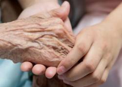 Impresionante recuperación en Georgia: una mujer de 111 años superó la covid-19