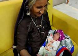 Jivunben Rabari fue el centro de atención en un hospital de la India. Foto: captura de Newsflare