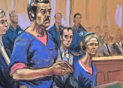 Este boceto de la sala del tribunal muestra al depuesto presidente de Venezuela, Nicolás Maduro, y a su esposa, Cilia Flores, asistiendo a su comparecencia ante el Tribunal Federal Daniel Patrick Moynihan el 5 de enero.