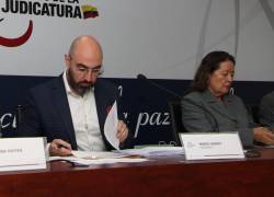 Fotografía que muestra al presidente del Consejo de la Judicatura, Mario Godoy, y la vocal Yolanda Yupangui.