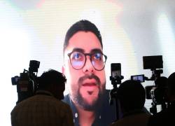 Carlos Serrano durante su comparencia, vía zoom, en la Comisión de Fiscalización.