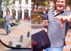 Un conductor demostró honestidad al devolver una billetera a un turista en Cuenca.