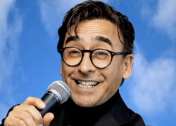 Adal Ramones brindó un show en el Teatro San Gabriel de Quito.