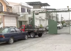 Falsos policías atacan en Los Álamos Norte de Guayaquil.