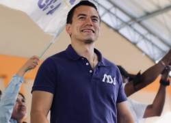 Asamblea insiste a Daniel Noboa licencia para hacer campaña y advierte sobre 'infracción electoral'