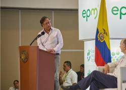 El presidente de Colombia, Gustavo Petro, marcó la relevancia de redirigir los recursos utilizados en subsidios a los combustibles para otros sectores primordiales en su país.