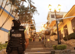 El Cerro Santa Ana, uno de los principales atractivos turísticos de Guayaquil.