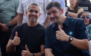 Raúl Chavéz, líder de RETO, promueve la reelección de Aquiles Alvarez.