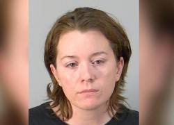 La mujer fue liberada tras pagar una fianza, pero será juzagada en mayo.