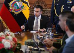 El mandatario Daniel Noboa, encabezando una reunión del Bloque de Seguridad este lunes.