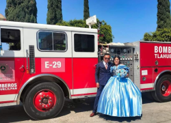 Quinceañera usa su sesión fotográfica para homenajear a su padre bombero