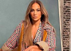 ¿Cuántas veces se ha comprometido JLo?