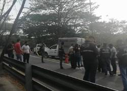 Hombre muerto en intercambiador de Vía a la Costa era investigado por asesinato de su padre