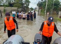 Las inundaciones y las condiciones climáticas extremas que vendrán con el fenómeno de El Niño pueden propiciar la propagación de enfermedades transmitidas por el agua y los vectores.