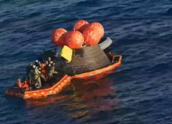 Salida de los tripulantes de Artemis II.