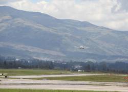 Cuatro aeropuertos en Ecuador implementan desde este jueves el nuevo Formato Global de Notificaciones de Condiciones de Pista (GRF)