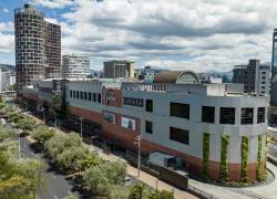 Mall El Jardín, uno de los negocios de Corporación Favorita, ha invertido en su renovación cerca de 10 millones de dólares en los últimos cinco años; este 2025 ha fortalecido su sistema de videovigilancia.