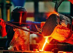 Aproximadamente el 30% de la producción mundial de acero se pierde debido a la corrosión de los metales.