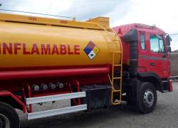 Tanquero de combustible cargaba 1,72 toneladas de clorhidrato de cocaína en Naranjal: el dueño fue procesado