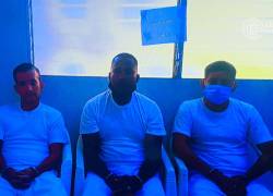 Los extranjeros fueron detenidos el 24 de julio de 2021, en la playa Punta Remedios de Sonsonate, con 585 kilogramos de cocaína, valorada en 14 millones 706 mil 900 dólares.