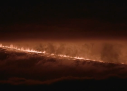 Sobrevuelo evidencia que la actividad eruptiva de volcán en Galápagos no se detiene