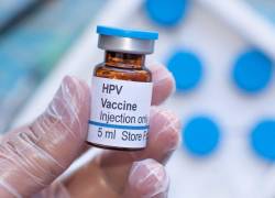 Inicia vacunación gratuita contra el Virus del Papiloma Humano, dirigida a niños en Guayaquil