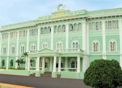 Exteriores del Hospital Luis Vernaza