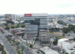 Edificio donde Claro Ecuador tiene sus oficinas centrales, en Guayaquil.