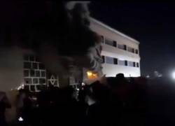 El incendio se produjo por la explosión de una bombona de oxígeno en el centro de salud.