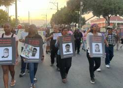 Marcha por aniversario de la desaparición de los cuatro niños de Las Malvinas.