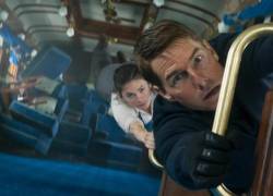 Tom Cruise vuelve a dar vida al icónico agente Ethan Hunt en esta nueva entrega de la memorable saga.